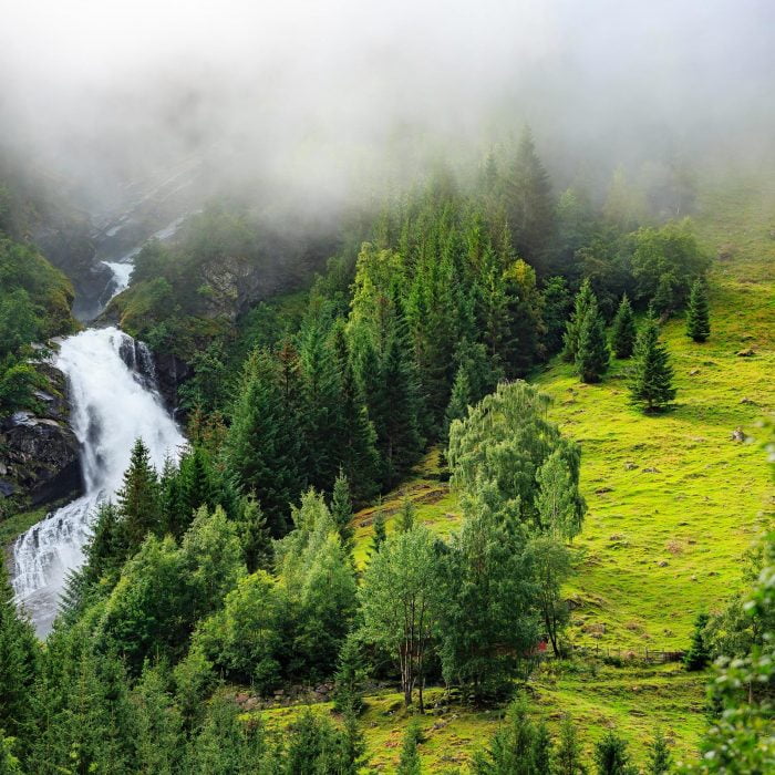 Waterfall Bakgrunnsbilde